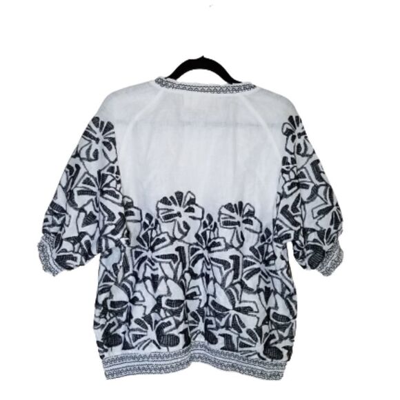 Chico's top  - Picture 2 of 3